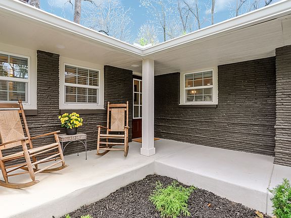 5th image of 4625 Berkshire Ln