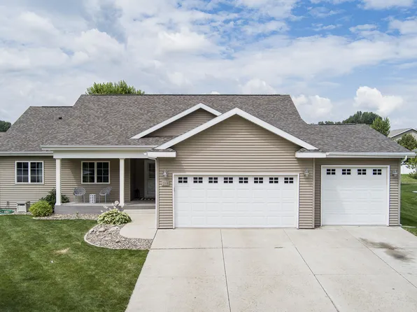 318 Marietta Dr, Bismarck, ND 58504