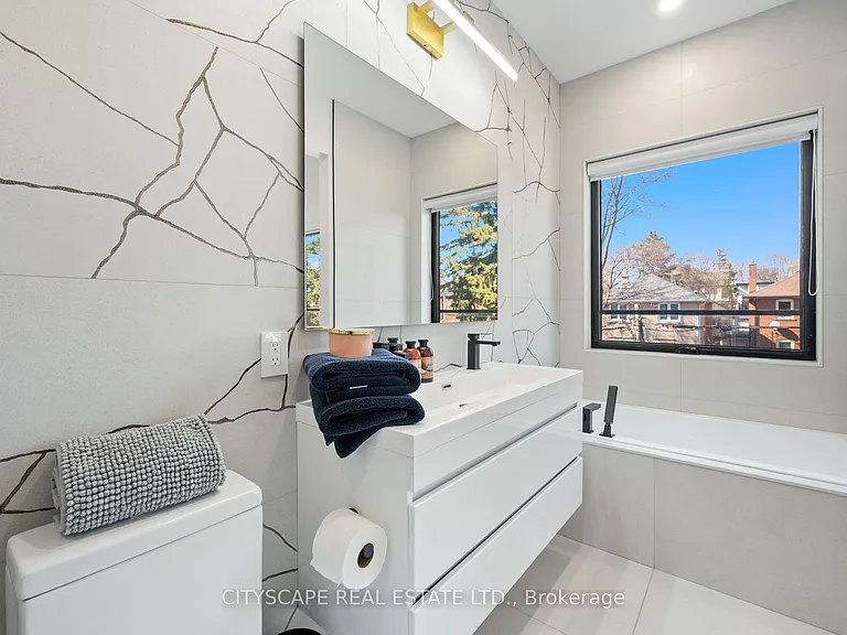 2 B Holmstead Ave — Photo 33