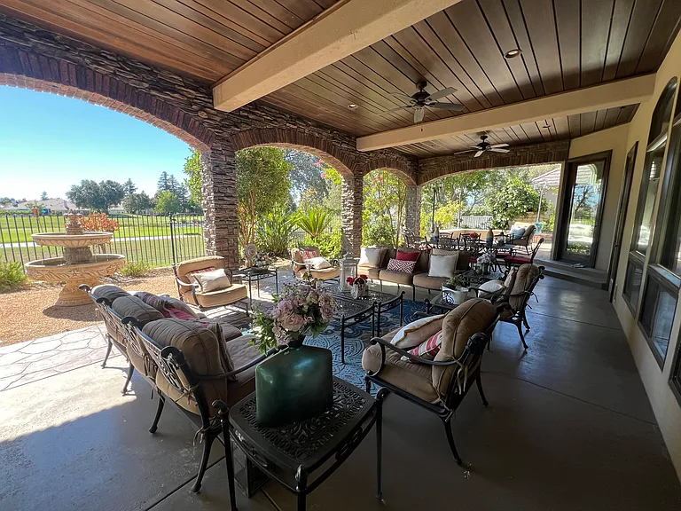 2104 Wedgemont Pl — Photo 42