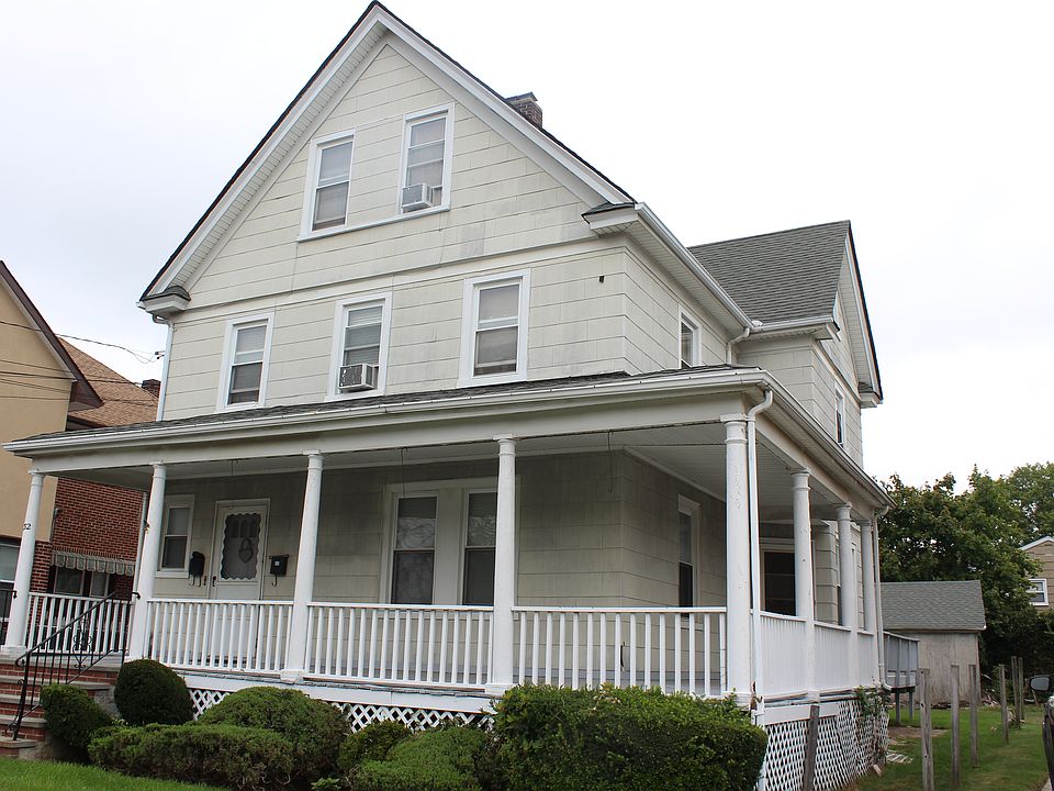 1st image of 32 Carman Ave