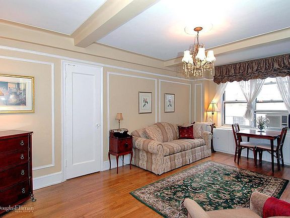 2nd image of 304 W 75th St APT 9C