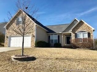 60 Yorktown Cir, Arden, NC 28704