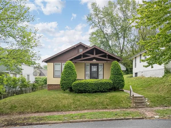 2310 Francis St, Saint Joseph, MO 64501