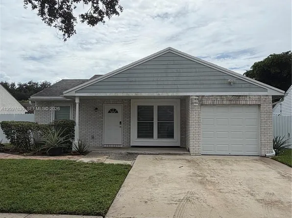 8630 SW 15th St, Pembroke Pines, FL 33025