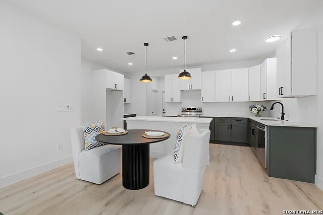 2111 Virginia Blvd #102 — Photo 8