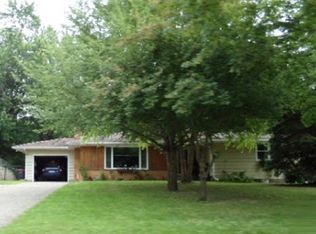 1809 Twin Bluff Rd, Red Wing, MN 55066