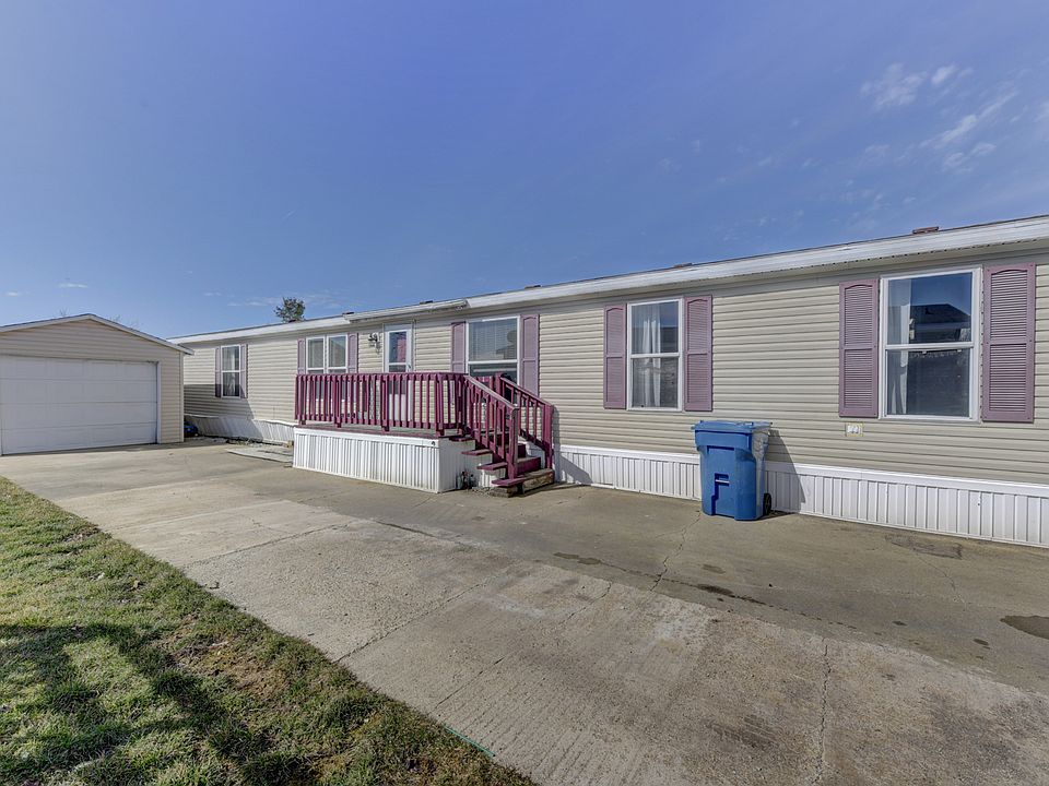 1st image of 62 Saint Michaels Dr