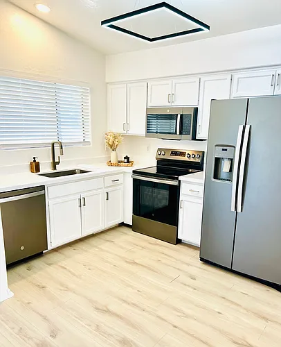 1216 E Rose Ln #12 Photo 1
