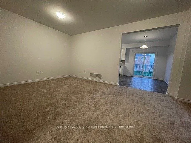 234 Ridley Cres — Photo 10