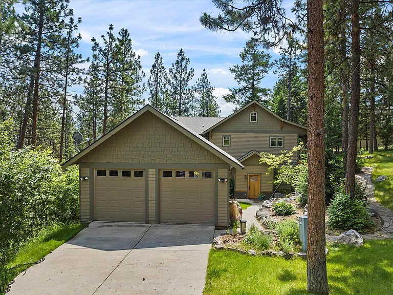 Forest Hill Ln — Photo 2
