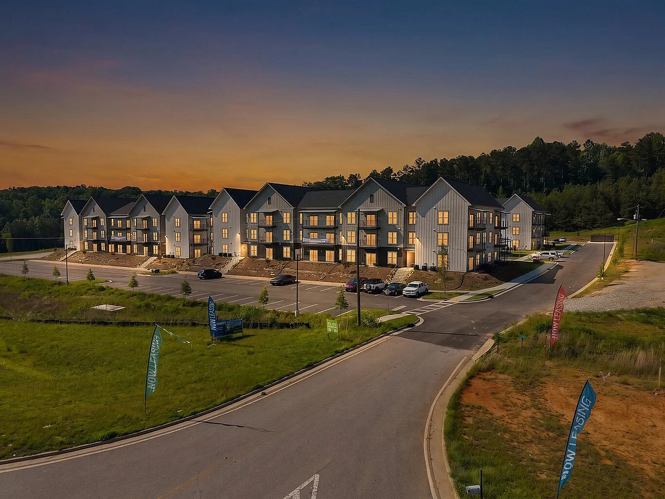 Heritage Rise Residences — Photo 1