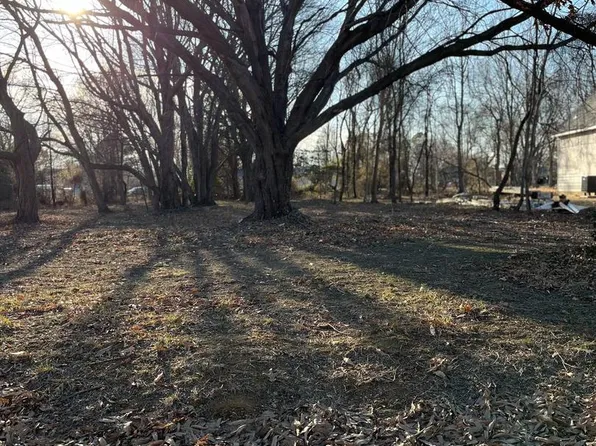 416 Five Farms Dr, Stevensville, MD 21666