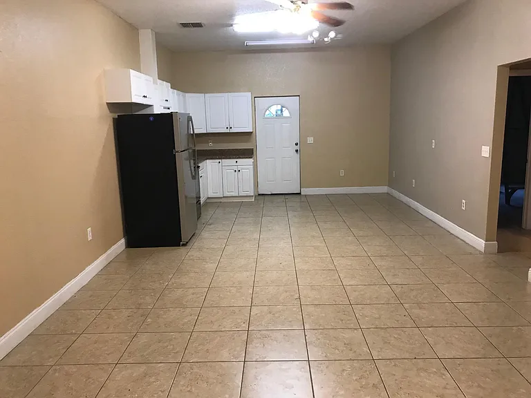 506 W Tennessee Ave — Photo 5