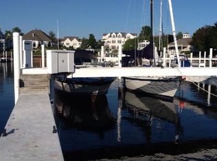 Marina Dr N #76, Manistee, MI 49660