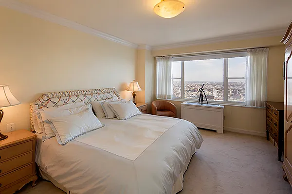 Sold by Brown Harris Stevens | media 6