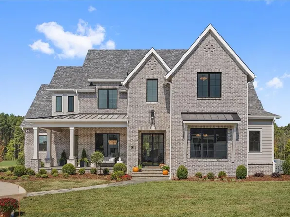 1811 Chanterelle Ct, Winston Salem, NC 27106