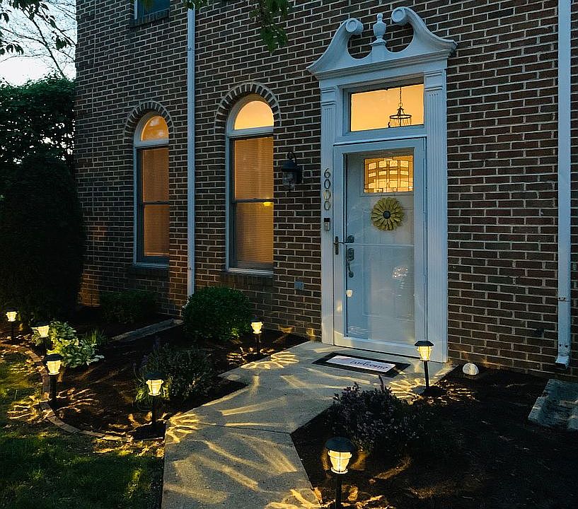 2nd image of 6000 Meade Ct