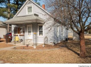 416 W North St, Auburn, IL 62615
