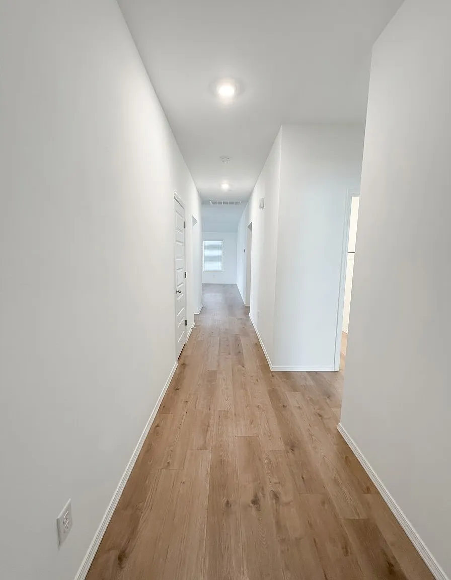 13361 Mulberry Cir — Photo 2