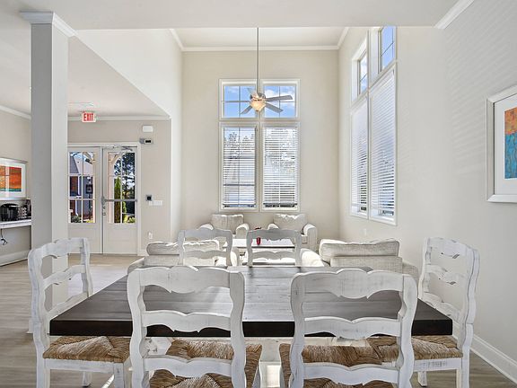 5th image of 1852 Auburn Rd #2991