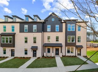 111 Daybreak Ln, Newnan, GA 30265