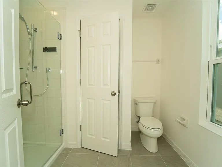 1673 Swan Swim Dr — Photo 3