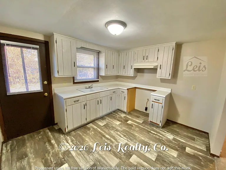 212 N Main St #3B — Photo 5