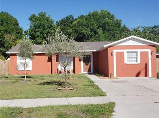 1226 Harvest Home Ct, Ruskin, FL 33570