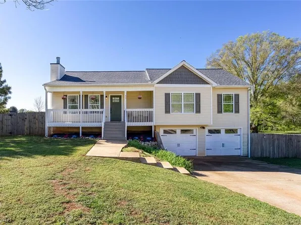 53 Adams Ln, Rockmart, GA 30153