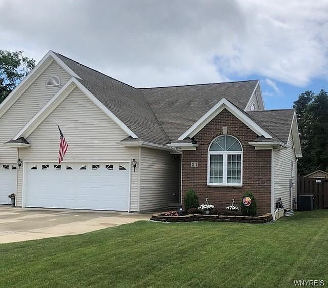 1st image of 4771 Brompton Dr