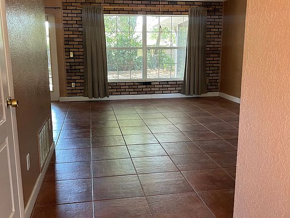 2nd image of 135 Cortez Ct