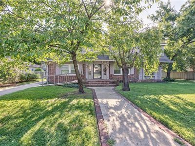 6117 Morningside Dr, Kansas City, MO, 64113