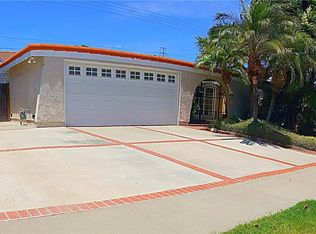 19281 McLaren Ln, Huntington Beach, CA 92646