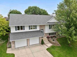 1643 Oriole St, Green Bay, WI 54311