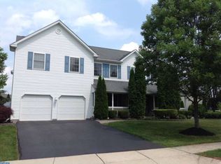 15 Madison Cir, Collegeville, PA 19426