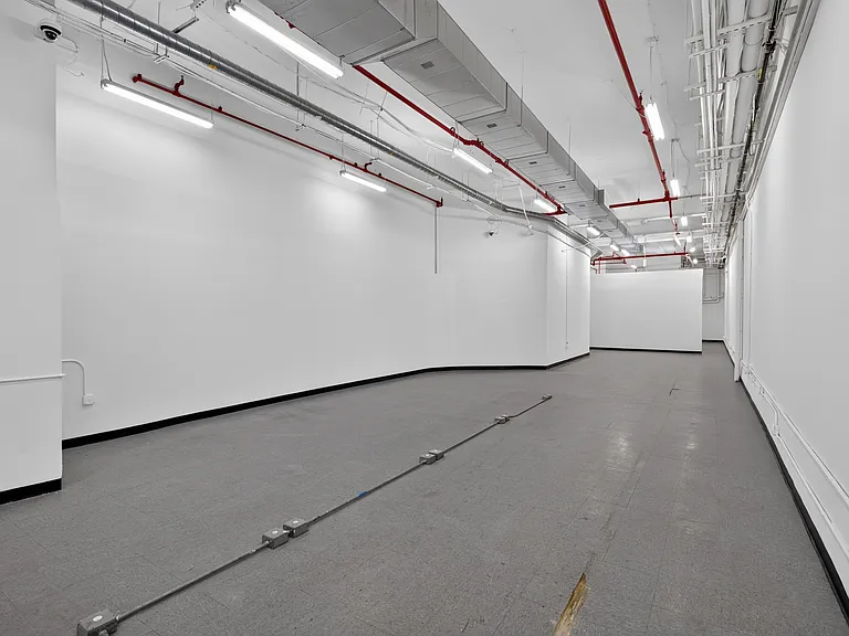 356 Broadway #GROUND — Photo 4