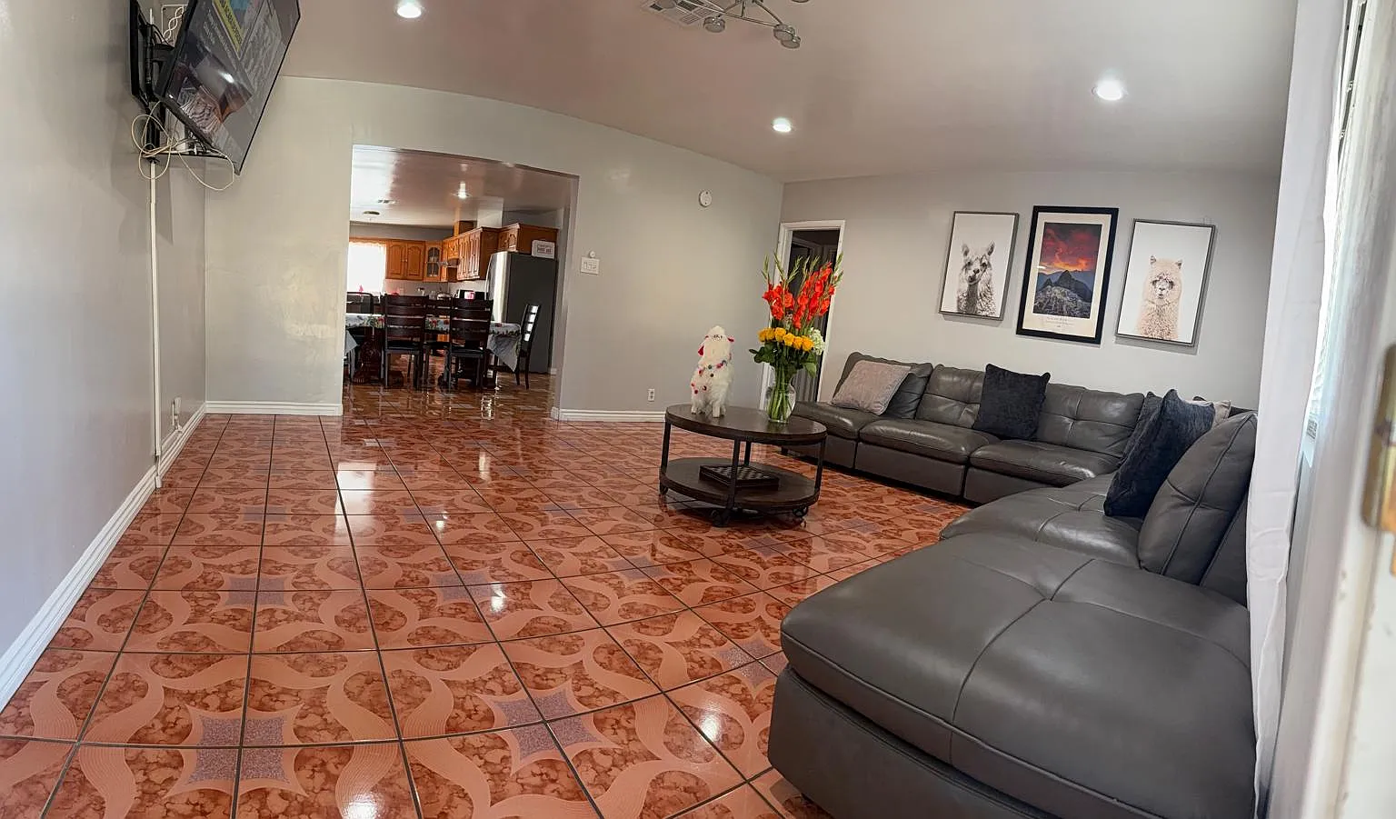 McLaren St, Norwalk — Photo 2
