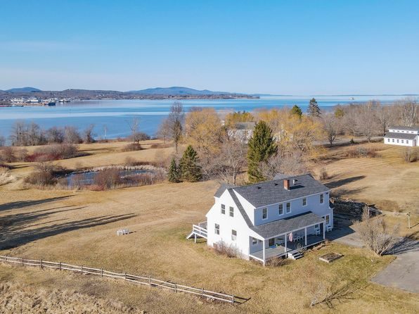 108 N Shore Drive, Owls Head, ME 04854