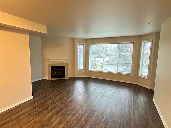 2nd image of 110 Williams Ave S Unit 204