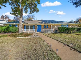 2502 Nottingham Pl, Grand Prairie, TX 75050