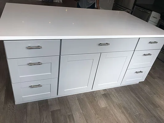 Rented by Thermos Realty & Management Inc | media 67