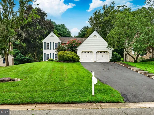 13 Willow Creek Ln, Newark, DE 19711