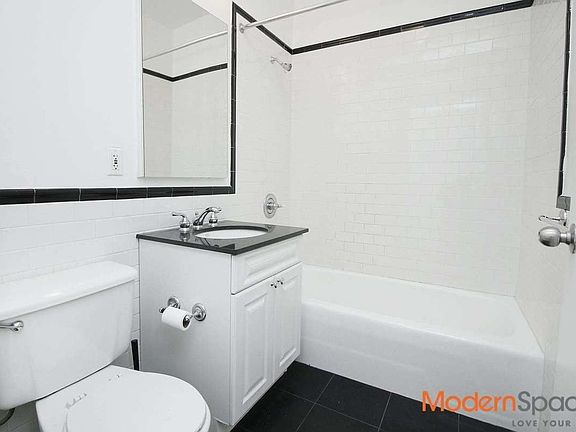4th image of 27-34 21st St #7B