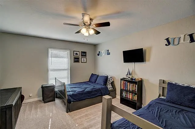 905 NE Dove Ln — Photo 19