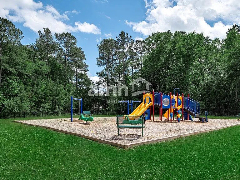 311 Cartess Rd — Photo 32