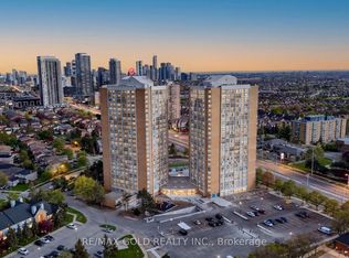 35 Trailwood Dr #1911, Mississauga, ON L4Z 3L6