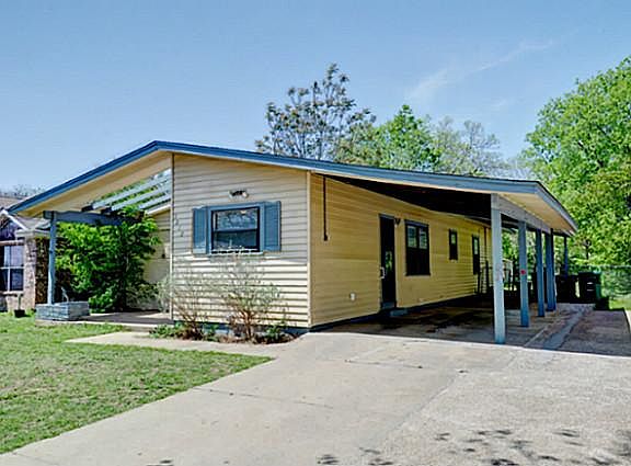 4th image of 3212 Bigham Blvd