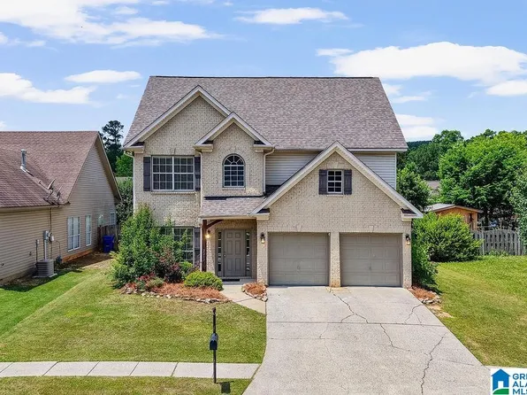 2217 Forest Lakes Ln, Sterrett, AL 35147