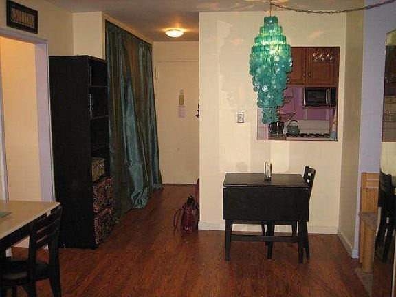 5th image of 8515 Main St APT 7R